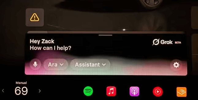 特斯拉Grok助手将上线“Hey Grok”语音唤醒，解放双手操作！